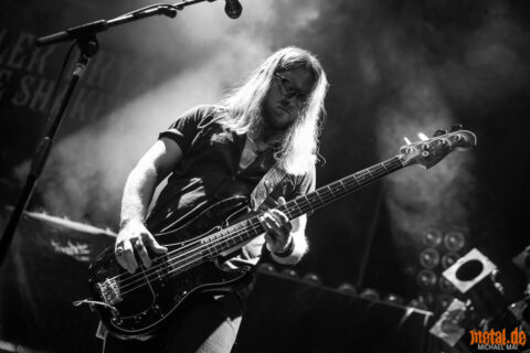 Tyler Bryant & The Shakedown